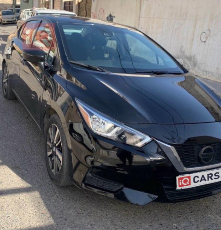 نيسان فيرسا